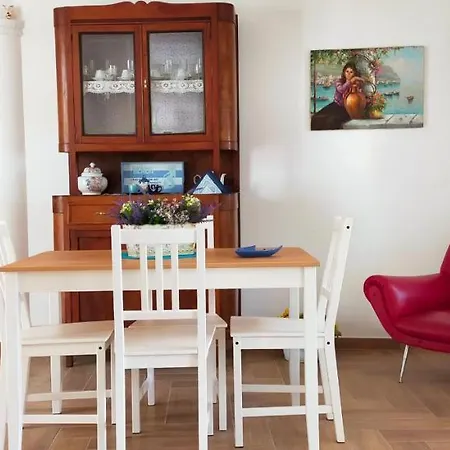Casa Vacanze Nonna Titina * Leporano